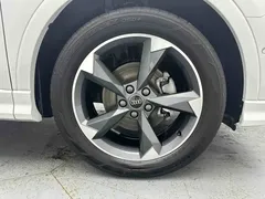 2022 Audi Q3 35 TFSI Fashion Dynamic, белый — фото 9