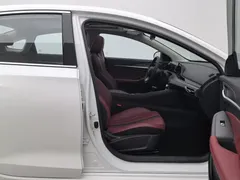 2022 Changan Eado PLUS 1.4T GDI DCT Premium, белый — фото 23