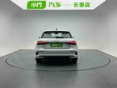 2022 Audi A3 Sportback 35 TFSI, белый — фото 4