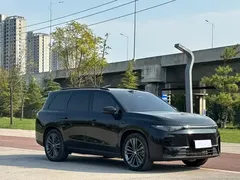 2026 Leapmotor C16 EREV 280 Lidar 6-seat, чёрный — фото 3