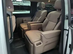 2025 Li Auto MEGA Home, белый — фото 17