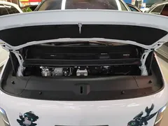 2025 Li Auto MEGA Home, белый — фото 20
