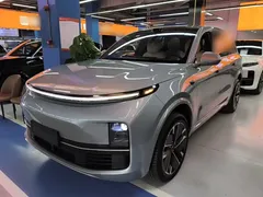 2025 Li Auto L9 Smart Refresh — фото 2