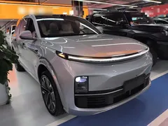 2025 Li Auto L9 Smart Refresh — фото 4