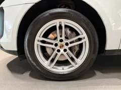 2023 Porsche Macan 2.0T, белый — фото 6