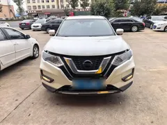 2021 Nissan X-Trail 2.0L CVT 2WD XL ITS Comfort, белый — фото 3