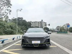 2022 Changan UNI-V 1.5T Sport — фото 2
