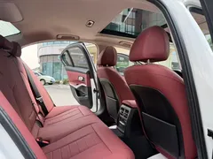 2021 BMW 3 Series 325i M Sport Package, белый — фото 11