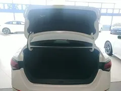 2022 Nissan Sylphy 1.6L XL CVT Enjoy, белый — фото 19