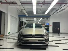 2023 Volkswagen Bora 200TSI DSG Pro — фото 2