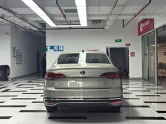 2023 Volkswagen Bora 200TSI DSG Pro — фото 5