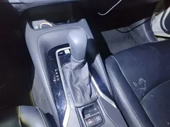 2021 Toyota Corolla TNGA 1.5L CVT Elite, белый — фото 10