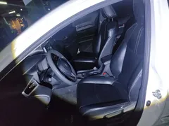 2021 Toyota Corolla TNGA 1.5L CVT Elite, белый — фото 11
