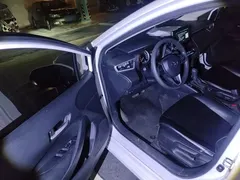 2021 Toyota Corolla TNGA 1.5L CVT Elite, белый — фото 12