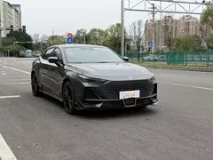2023 Changan UNI-V 1.5T Sport — фото 3