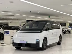 2025 Li Auto MEGA Home, белый — фото 1