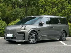 2026 Zeekr 009 7-seat Ultra+ Family Edition — фото 1