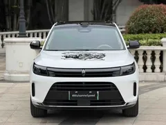 2024 Aito M7 1.5T Smart Driving 4WD Max 5-seat, белый — фото 3