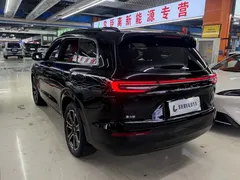 2024 Aito M7 1.5T Smart Driving 4WD Pro 5, чёрный — фото 4