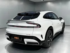 2025 Xiaomi YU7 4WD Max, белый — фото 4