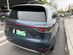 2024 Aito M9 EREV Ultra 42kWh 6, синий — фото 6