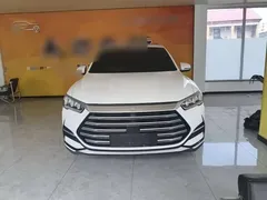 2022 BYD Song Pro DM-i PHEV 110km Flagship, белый — фото 3