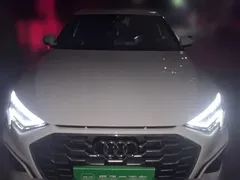 2021 Audi A3 Sportback 35 TFSI Sport, белый — фото 2