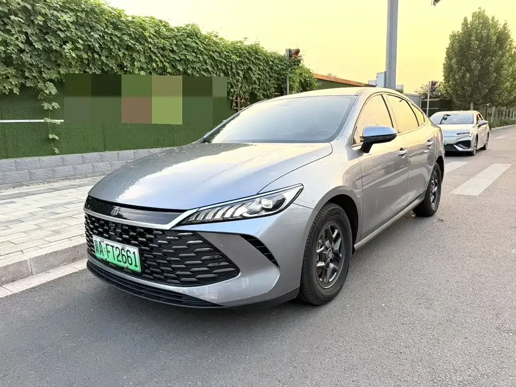 2025 BYD Qin PLUS DM-i PHEV Smart Driving 55km Leading