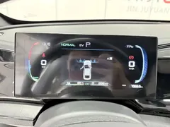 2024 BYD Qin PLUS Honor DM-i PHEV 55km Leading, белый — фото 9