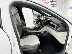 2024 BYD Qin PLUS Honor DM-i PHEV 55km Leading, белый — фото 16