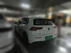 2023 Volkswagen Golf 200TSI DSG, белый — фото 4