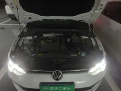 2023 Volkswagen Golf 200TSI DSG, белый — фото 21
