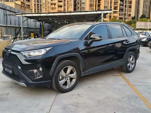 2022 Toyota RAV4 2.0L CVT 2WD Fashion Plus