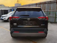 2022 Toyota RAV4 2.0L CVT 2WD Fashion Plus, чёрный — фото 8