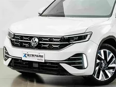2023 Volkswagen Tayron 330TSI 2WD R-Line, белый — фото 2