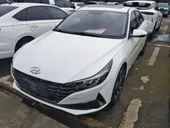 2023 Hyundai Elantra 1.5L CVT GLS Leading, белый — фото 1