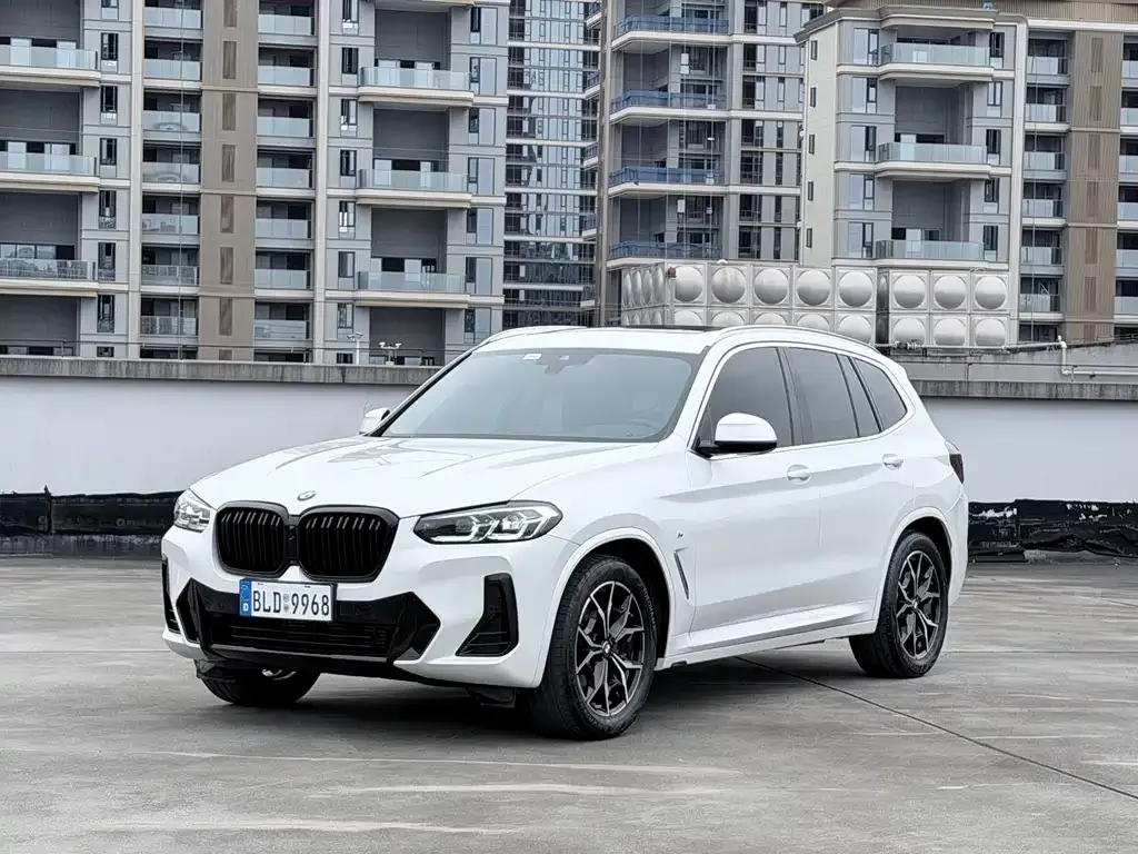 2022 BMW X3