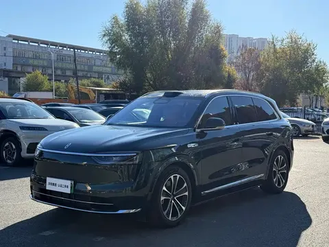 2026 Aito M7 EREV Ultra 4WD 5-seat 192-line Lidar