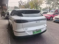 2025 BYD Sealion 06 DM-i PHEV 205 Plus, белый — фото 2