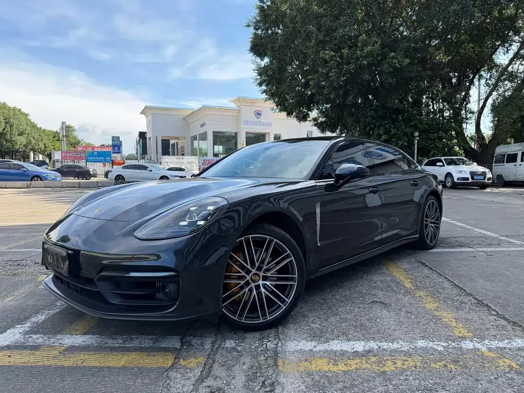 2021 Porsche Panamera 4 Long Wheelbase 2.9T