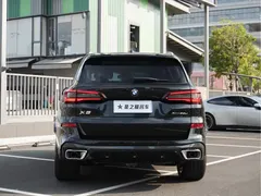 2022 BMW X5 30Li Premium M Sport Package, чёрный — фото 6