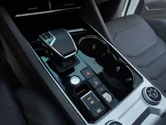 2021 Volkswagen Touareg 3.0TSI Black Sport Package, белый — фото 29