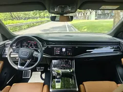 2022 Audi RS Q8 4.0T, чёрный — фото 11