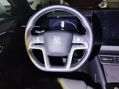 2025 BYD Qin L EV 545km, белый — фото 15