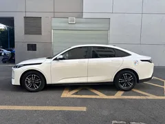 2023 Changan Lamore 1.5T GDI DCT Pilot, белый — фото 12