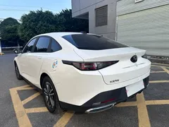 2023 Changan Lamore 1.5T GDI DCT Pilot, белый — фото 13