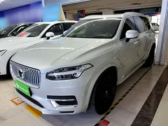 2022 Volvo XC90 T8 PHEV Premium Luxury 7-seat — фото 1