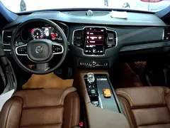 2022 Volvo XC90 T8 PHEV Premium Luxury 7-seat — фото 10