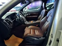 2022 Volvo XC90 T8 PHEV Premium Luxury 7-seat — фото 15
