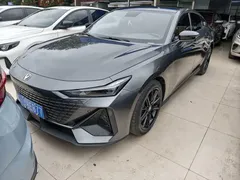2023 Changan UNI-V 1.5T Sport — фото 1